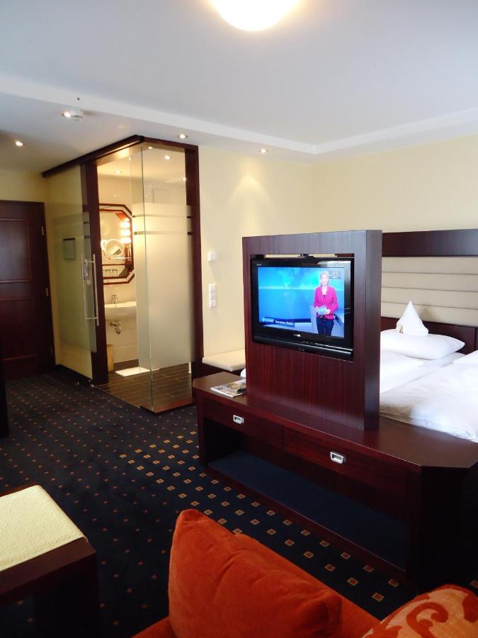 Akzent Hotel Löwen Langenargen Kamer foto
